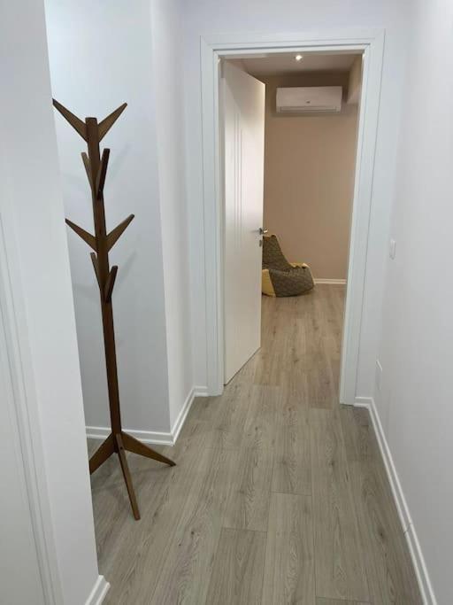 Melody Apartment In Корча Экстерьер фото